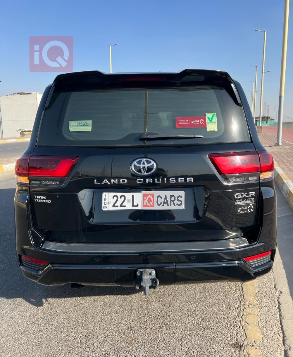 تويوتا لاندكروزر